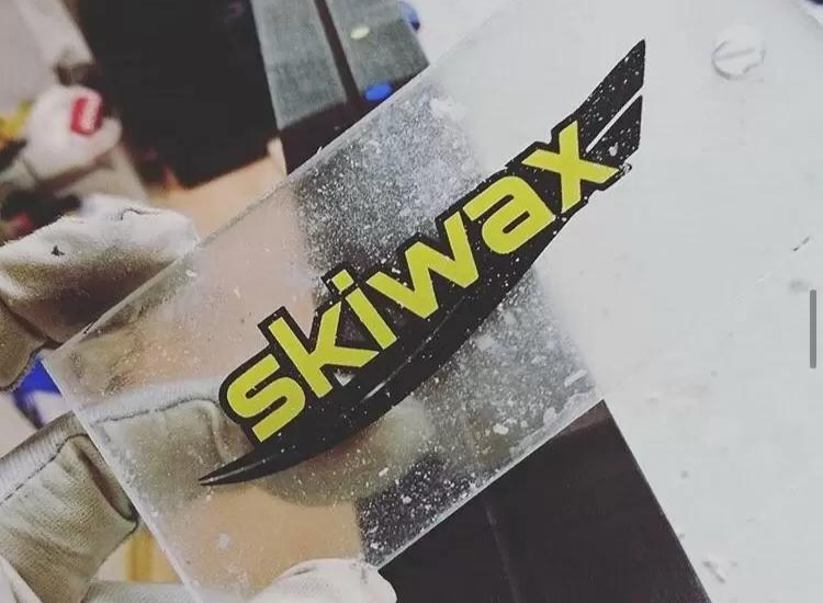 Update: FIS postpones ban of fluorinated ski waxes – AGAIN!